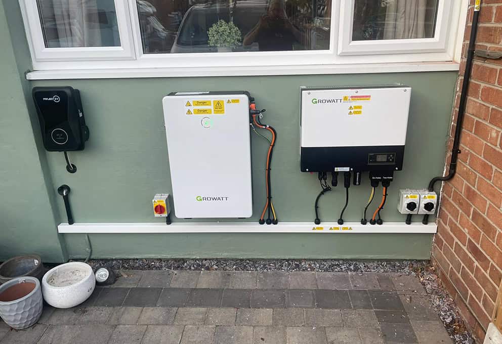 solar battery storage installation